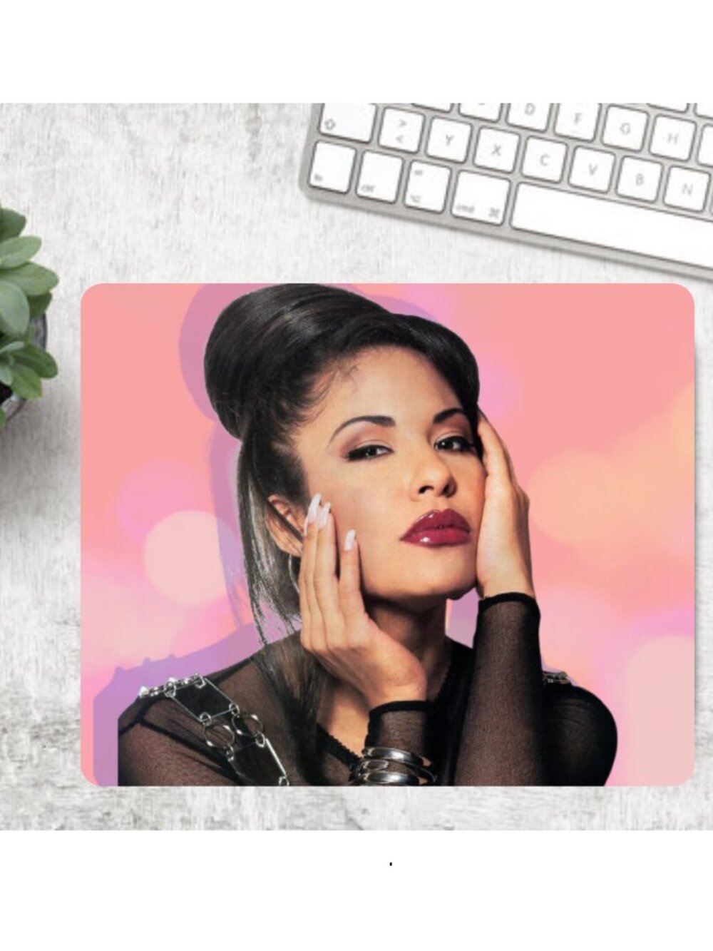 Selena Quintanilla Mousepad 🌹
